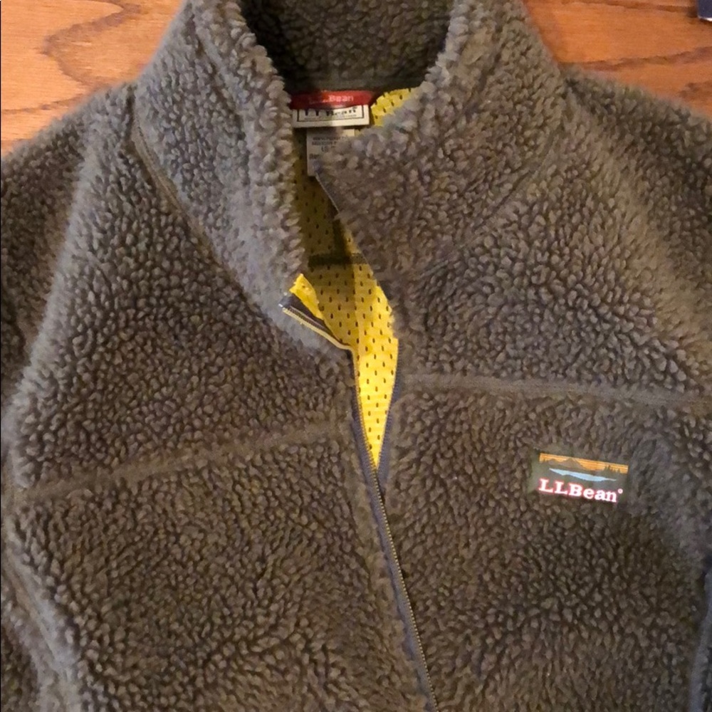 L.L. Bean Super Fuzzy Fleece